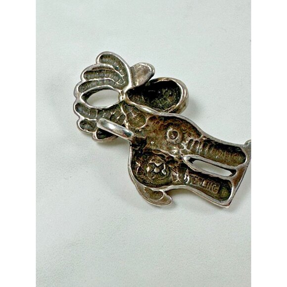 Sterling Silver Moose Pendant with a Sweet Expression - 1 1/8" - Picture 4 of 6